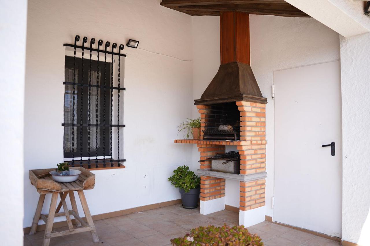 Gasthaus La Casilla Deltebre Exterior foto